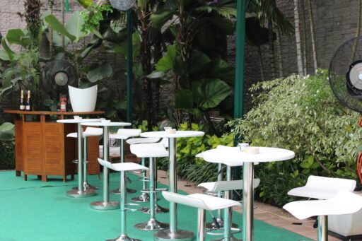 Kursi & Meja Barstool