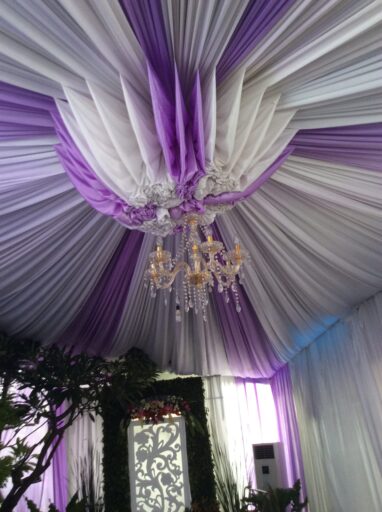 Tenda Roder & Dekorasi