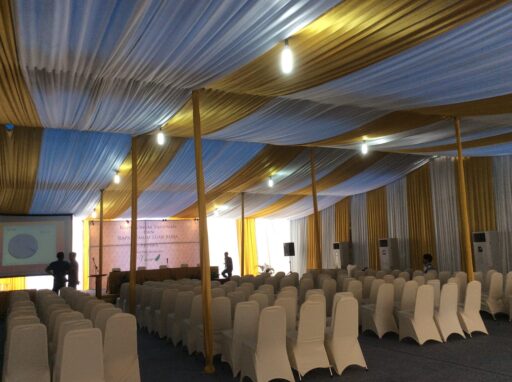 Tenda Roder & Dekorasi