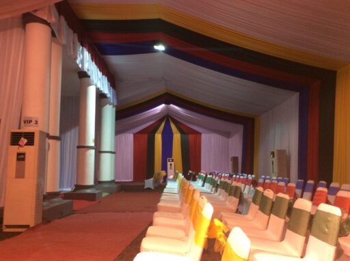 Tenda Roder & Dekorasi