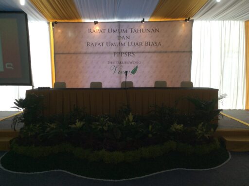 Tenda Roder & Dekorasi