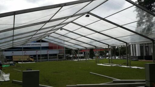 Tenda Roder Transparan