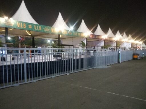 Tenda Kerucut & Barikade